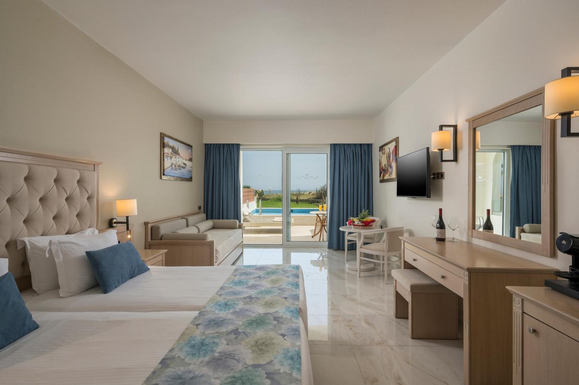 Vantaris Palace Paralia Kourna 외부 사진