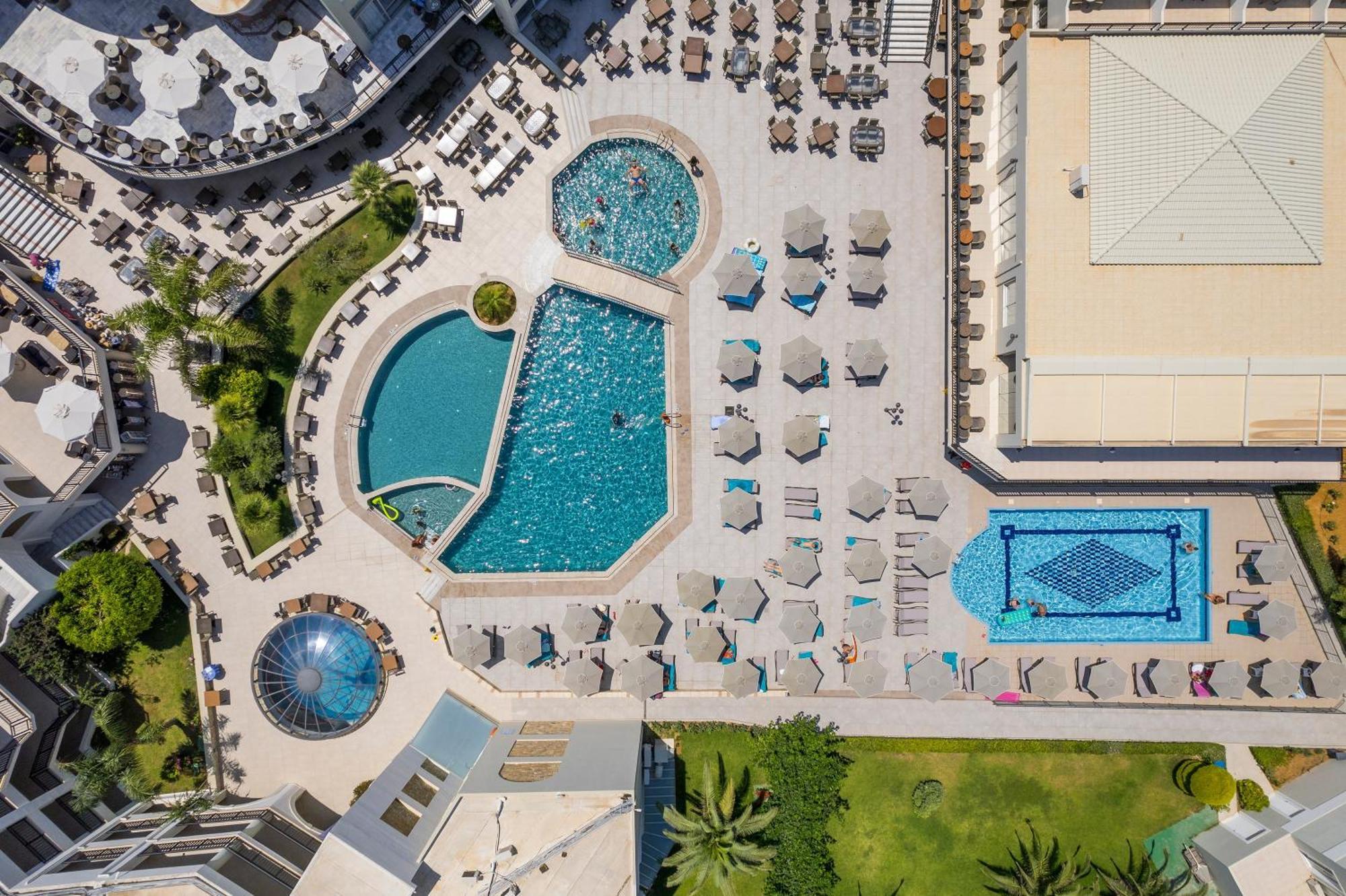 Vantaris Palace Paralia Kourna 외부 사진