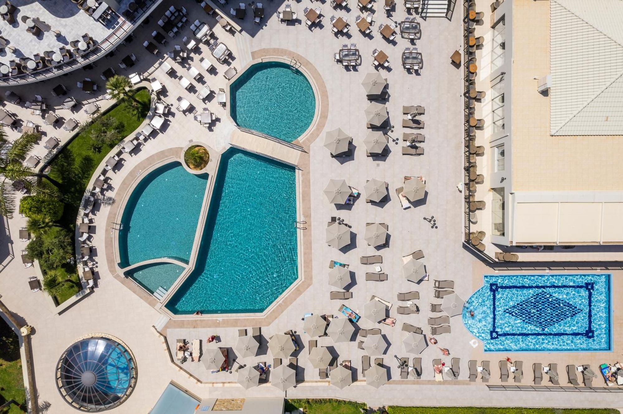 Vantaris Palace Paralia Kourna 외부 사진